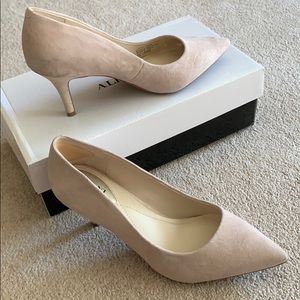 Alfani Step n Flex Suede Pumps 8 wide